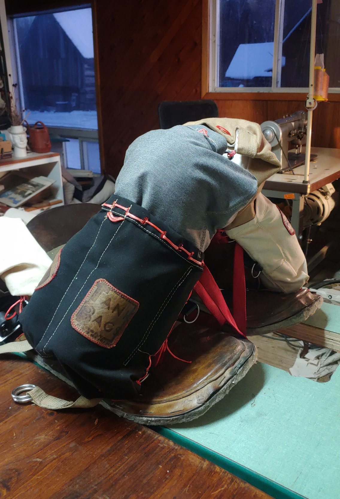 Crossover Saddle/ Sling Bag - Medium/ Pommel Size